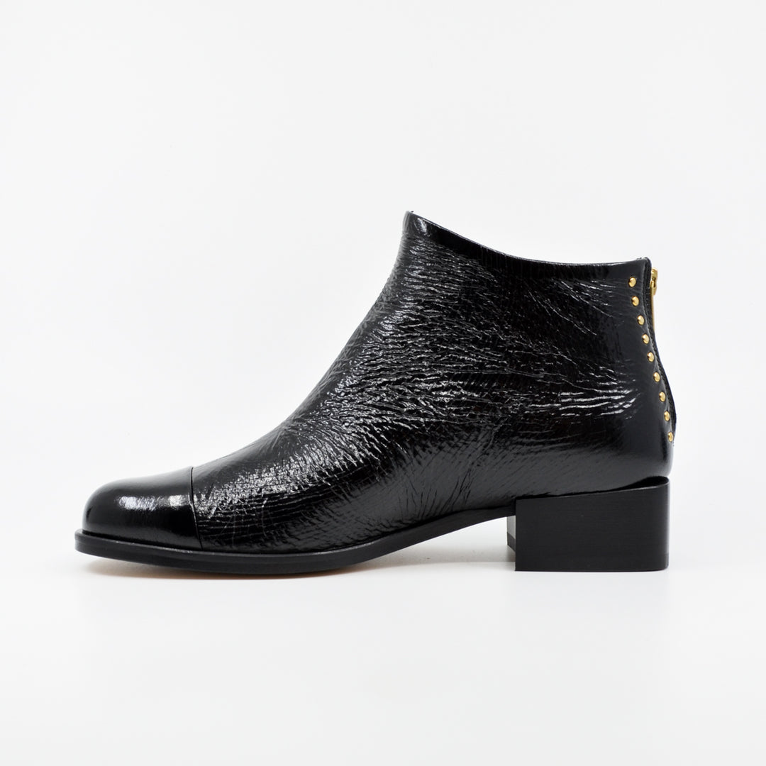 Beau Coops Beau 5 black