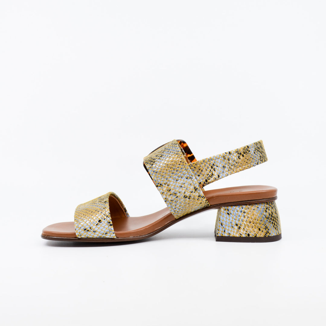 Chie Mihara Quanda snake