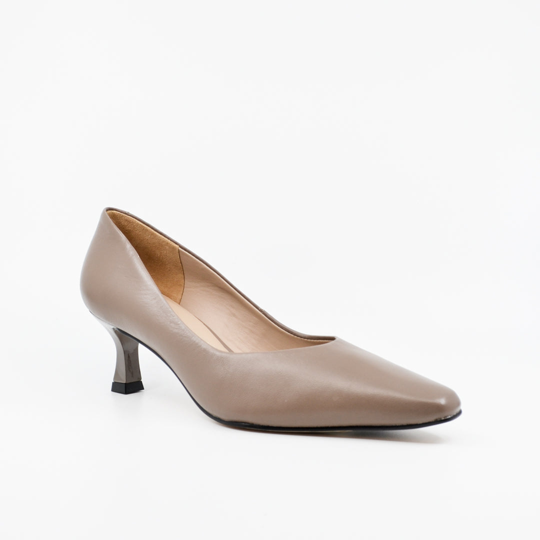 Chrissie Sydney beige