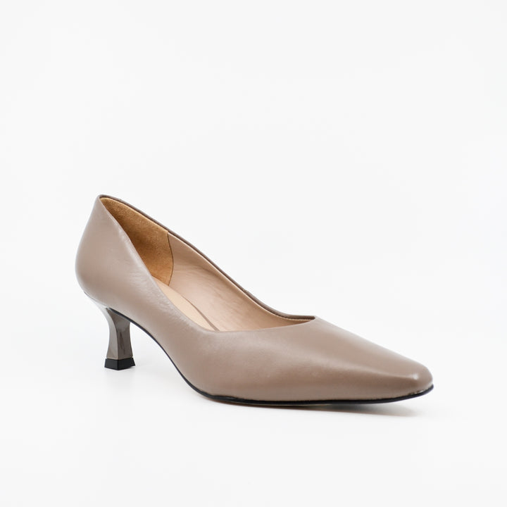 Chrissie Sydney beige