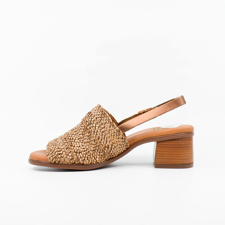 nu x Neo Ramona cuero