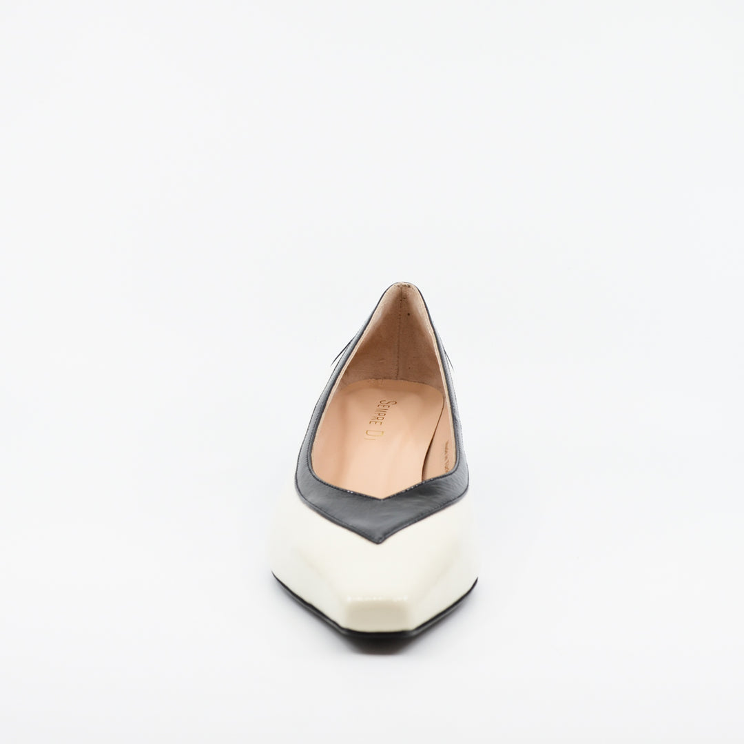 Sempre di 6707 black & white