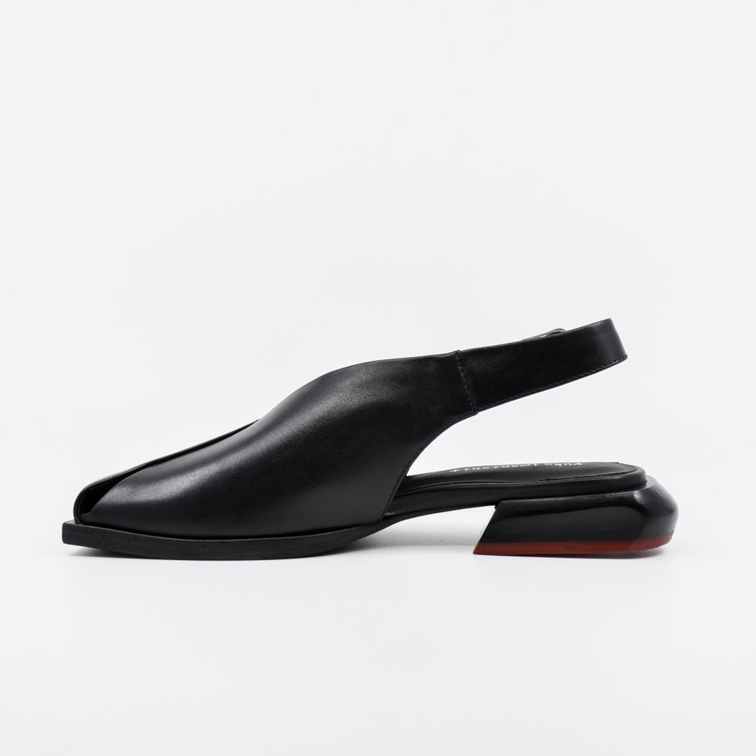 Yuko Imanishi 752067 black