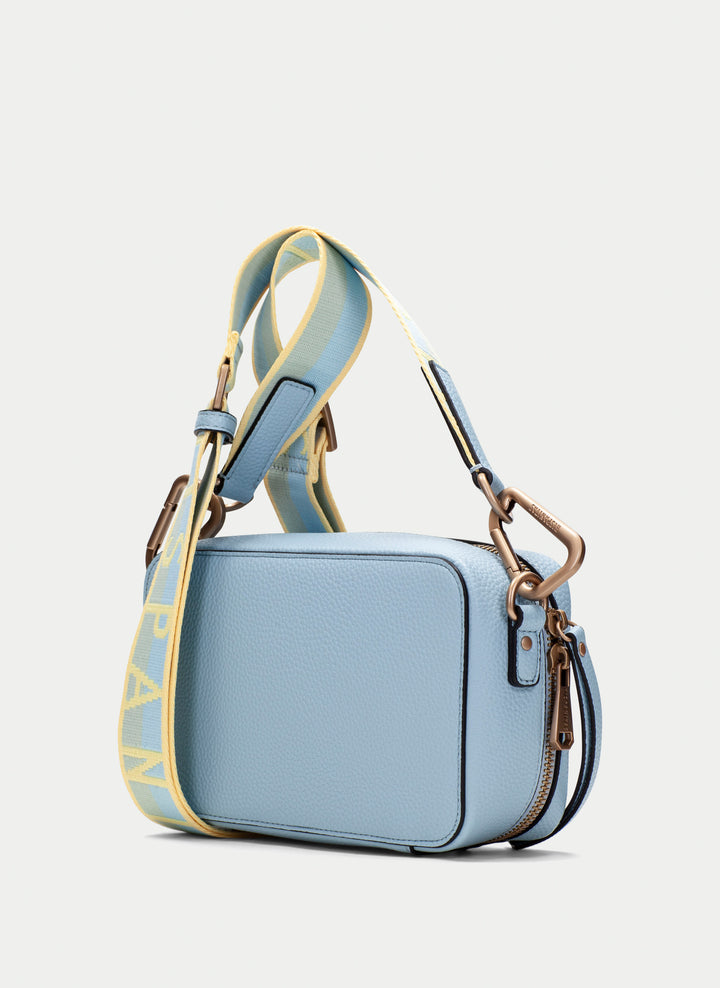 Hispanitas Compact Shoulder celeste