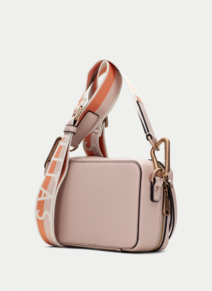 Hispanitas Compact Shoulder nude
