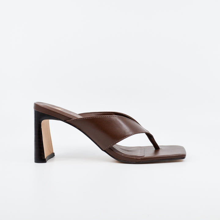 Carrano 960005 brunette
