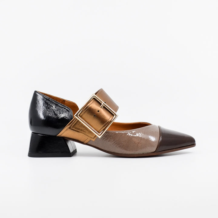 Chie Mihara Hebas choc & ash