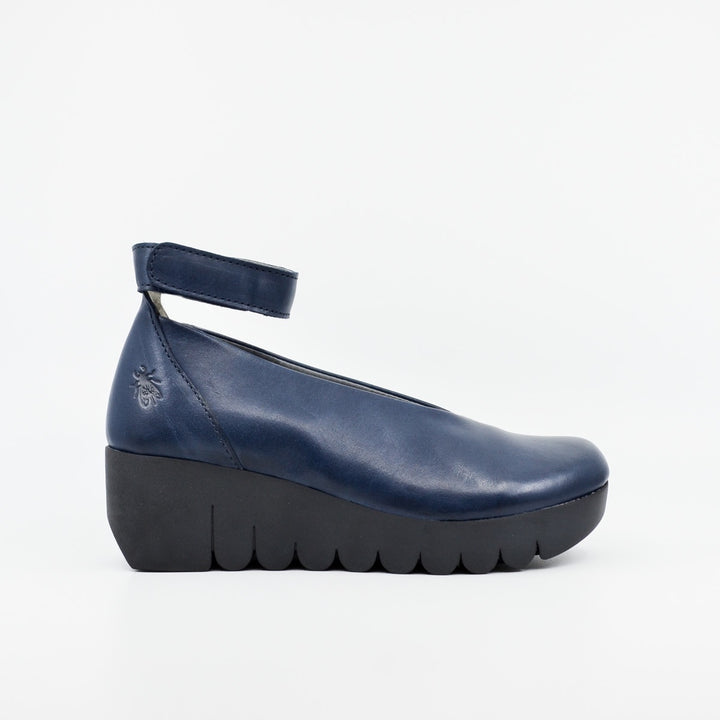 Fly London Vily navy