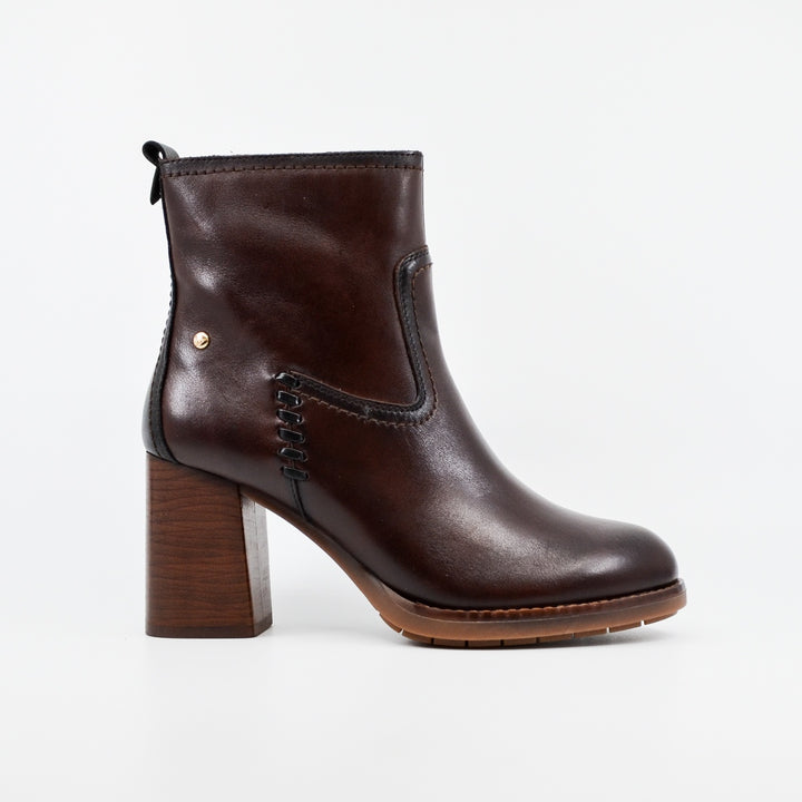 Pikolinos 8945 caoba