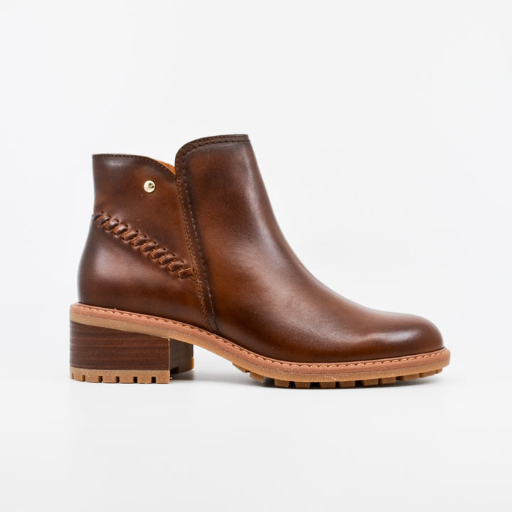 Pikolinos 8871 cuero