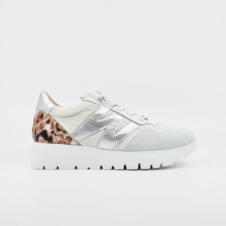 Wonders A-24100 off white & silver