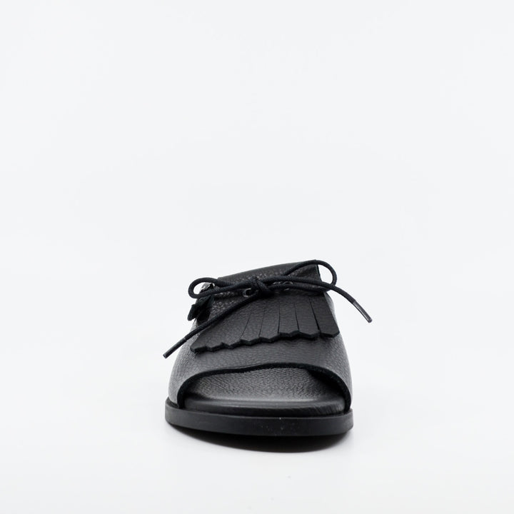 Arche Kakuma black