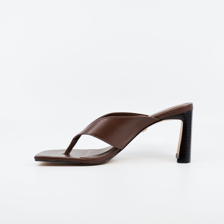 Carrano 960005 brunette