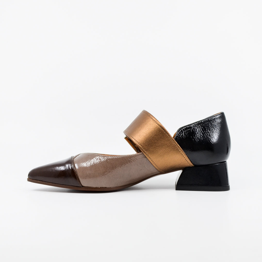 Chie Mihara Hebas choc & ash