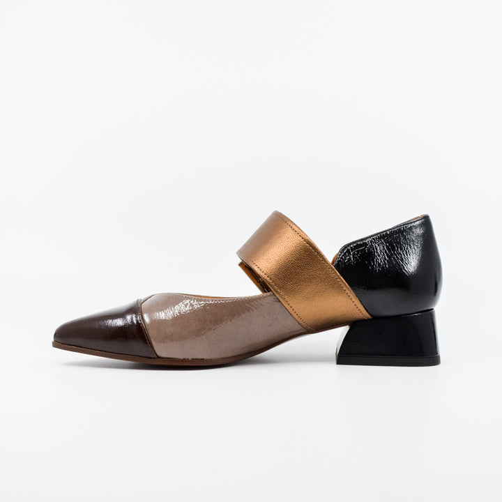 Chie Mihara Hebas choc & ash