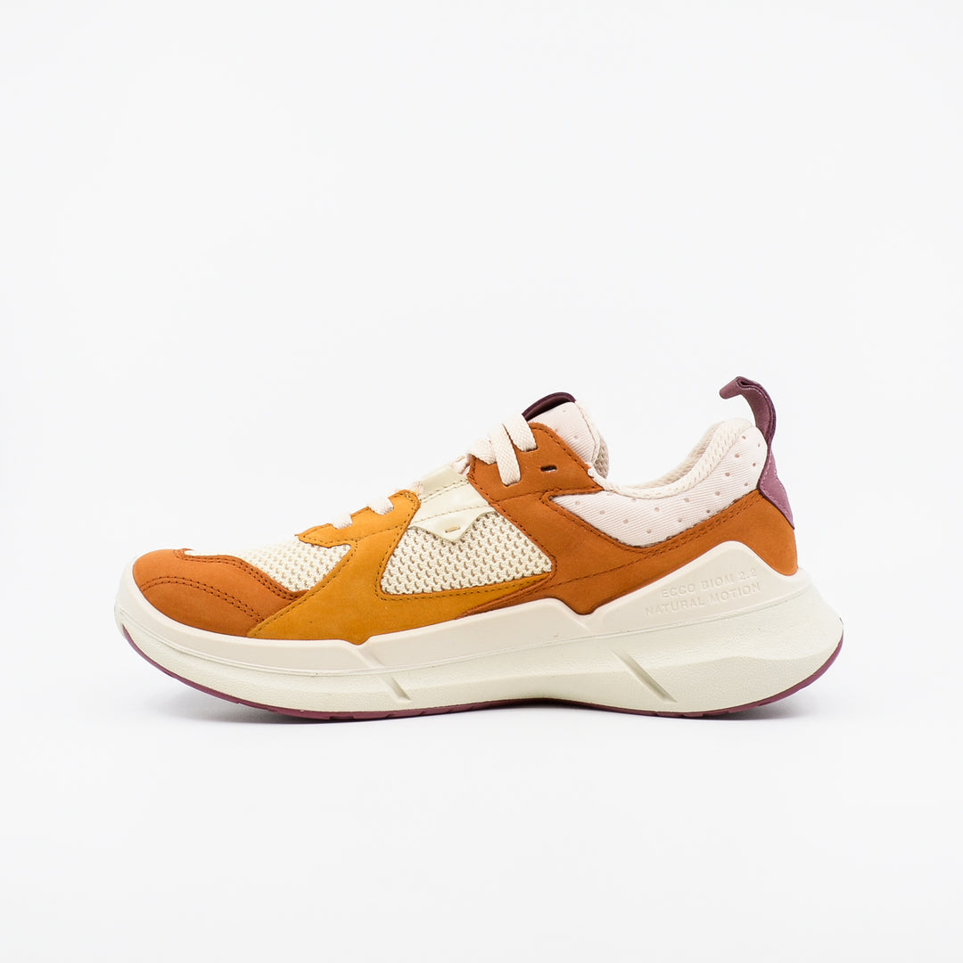 ECCO Biom 2.2 amber