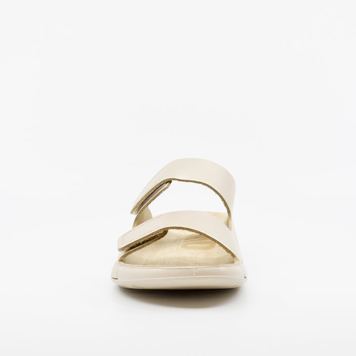 ECCO Cozmo white gold