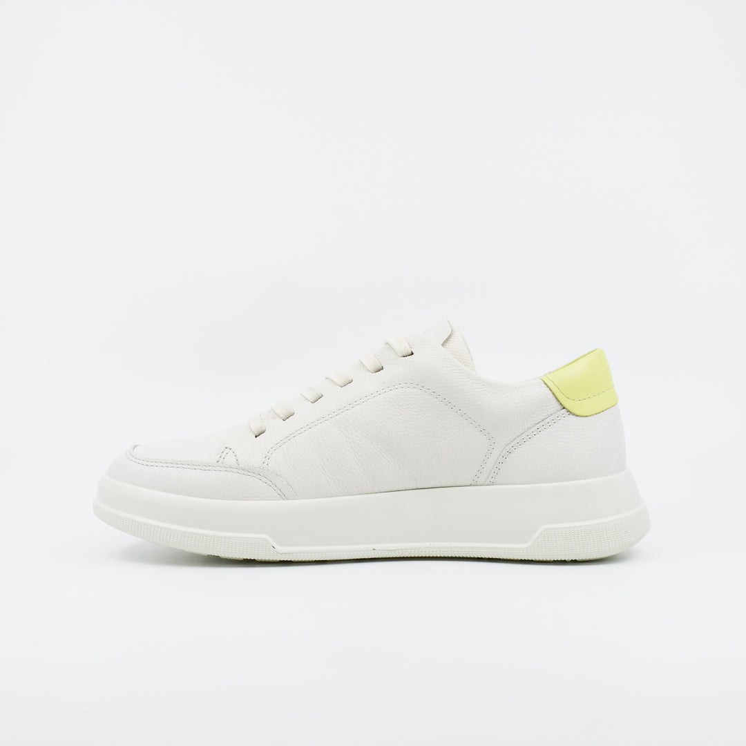 ECCO Move white