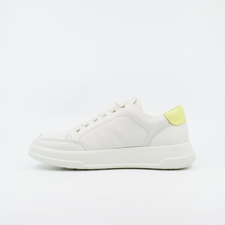 ECCO Move white
