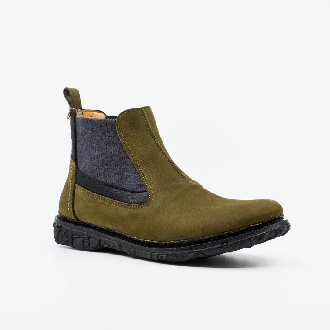 El Naturalista Angkor Chelsea forest & black