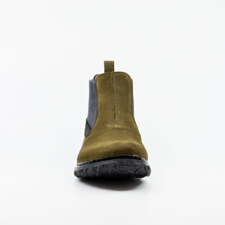 El Naturalista Angkor Chelsea forest & black