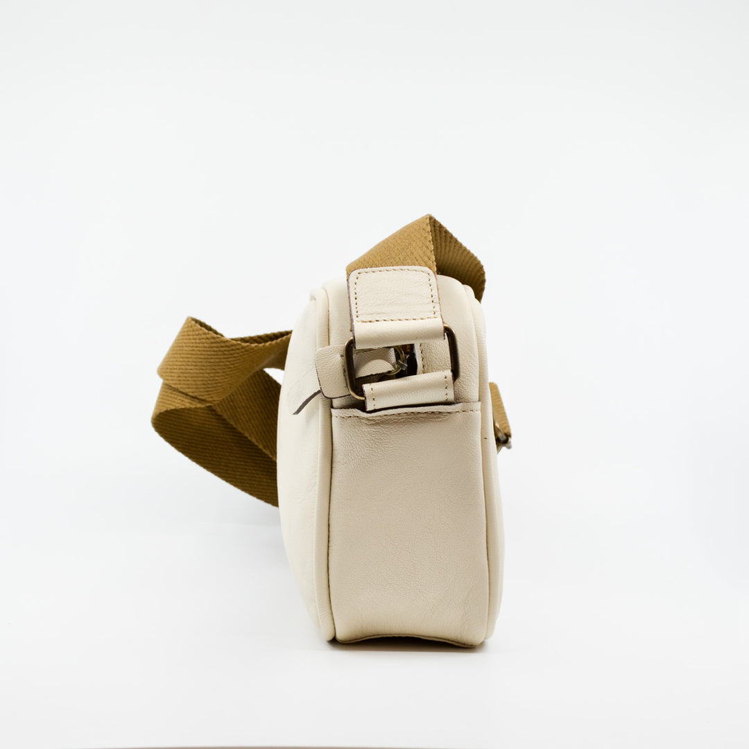 Fly London Gabby off white