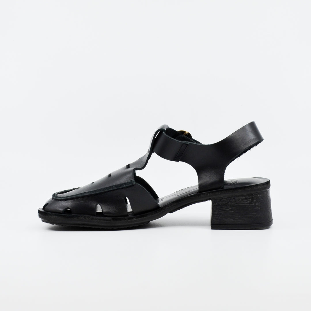 Fly London Efai black
