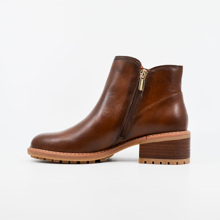 Pikolinos 8871 cuero