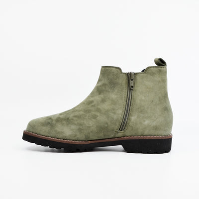 Sioux Meredith olive