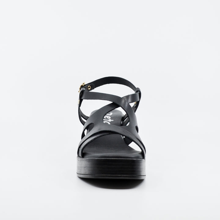 Zeta Wink black
