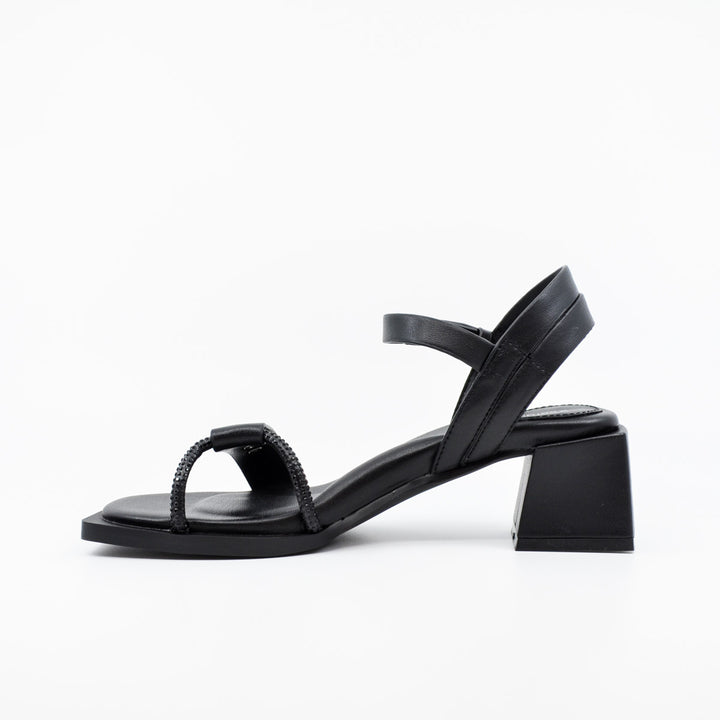 e'serdiv Squoval Sandal black