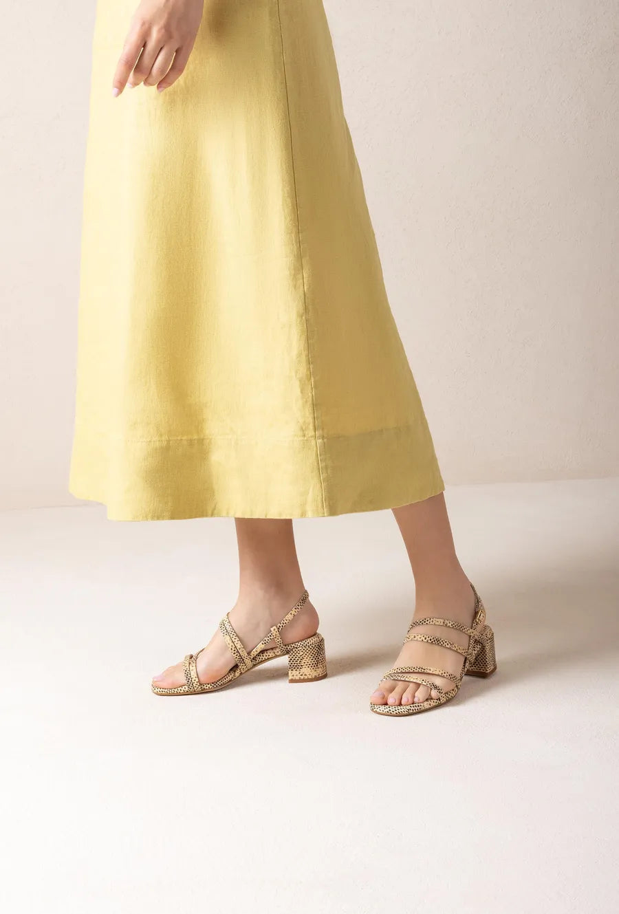 Unisa Kalma snake beige